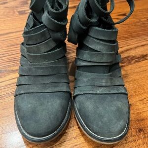 Free People Black booties